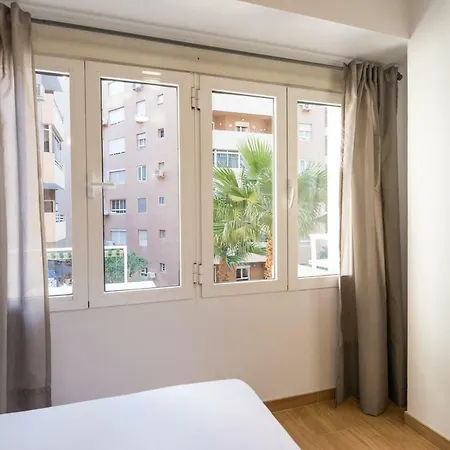 Apartamento Lu&cia Malagueta 2 *